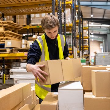 Warehouse Assistant/Driver – Gloucester